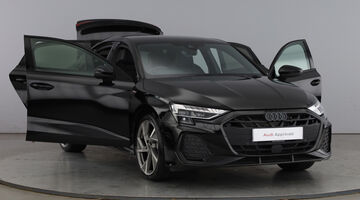 2025 Audi TFSI 35 Black Edition S Tronic Euro 6 4-door (Black) - Image: 9