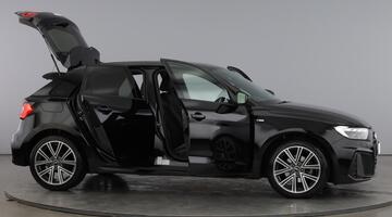 2025 Audi 1.0 TFSI 30 S line Sportback S Tronic Euro 6 5-door (Black) - Image: 10