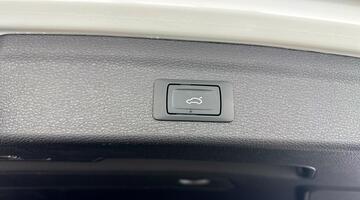 2025 Audi TFSI CoD 35 Black Edition S Tronic Euro 6 5-door (White) - Image: 36