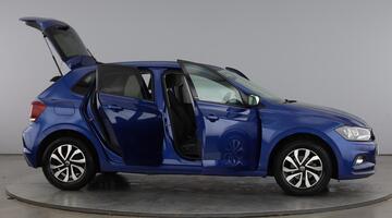 2021 Volkswagen 1.0 TSI Active Euro 6 5-door (Blue) - Image: 10