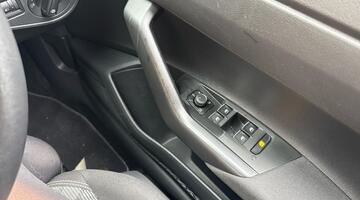 2023 Volkswagen 1.0 TSI R-Line Euro 6 5-door (Unlisted) - Image: 30