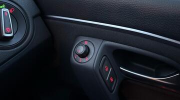 2017 Volkswagen TSI BlueMotion Tech Match Euro 6 5-door (White) - Image: 45