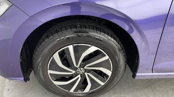 2022 Volkswagen 1.0 TSI Life DSG Euro 6 5-door (Unlisted) - Image: 32