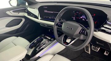 2025 Audi 2.0 TFSI S line Saloon S Tronic Euro 6 5-door (Blue) - Image: 6