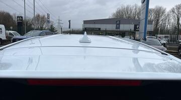 2023 Ford 1.0T EcoBoost MHEV ST-Line X Euro 6 5-door (White) - Image: 39