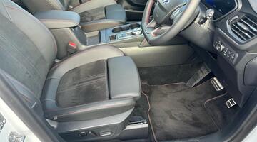 2025 Ford 2.5h Duratec ST-Line CVT Euro 6 5-door (White) - Image: 10