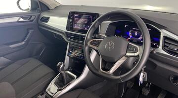 2022 Volkswagen TSI Life Euro 6 5-door (Grey) - Image: 6