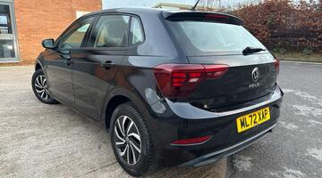 2022 Volkswagen 1.0 EVO Life Euro 6 5-door (Black) - Image: 9