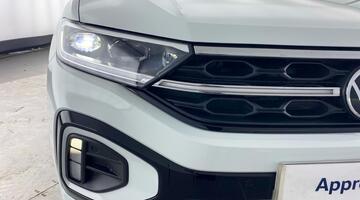 2025 Volkswagen TSI Black Edition Euro 6 5-door (White) - Image: 41