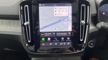 2025 Volvo 2.0 B4 MHEV Ultra Dark DCT Auto Euro 6 5-door (Silver) - Image: 45