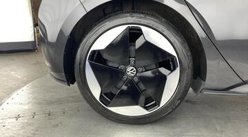 2021 Volkswagen Pro Performance 58kWh Max Auto 5-door (Grey) - Image: 31