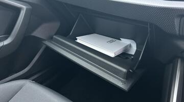 2026 Audi Sportback Sport 30 TFSI 116 PS S tronic (Silver) - Image: 30