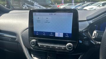 2022 Ford 1.0T EcoBoost MHEV ST-Line DCT Euro 6 5-door (Black) - Image: 38