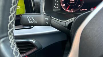 2022 SEAT 1.0 TSI XCELLENCE Lux DSG Euro 6 5-door (Red) - Image: 22