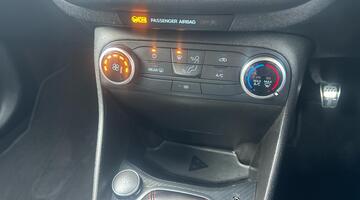 2019 Ford 1.0T EcoBoost ST-Line Euro 6 5-door (Red) - Image: 34