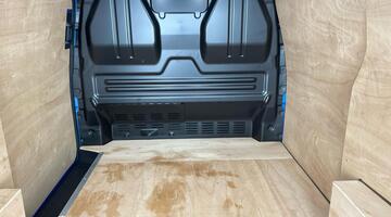 2025 Volkswagen 2.0 TDI T30 Commerce Pro Auto FWD SWB Euro 6 5-door (Blue) - Image: 29