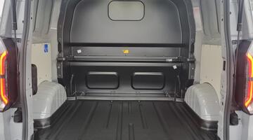 2026 Ford 320 Duratec 11.8kWh Sport Crew Van Auto Euro 6 5-door (Grey) - Image: 25