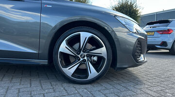 2025 Audi TFSI 35 Black Edition S Tronic Euro 6 4-door (Grey) - Image: 5