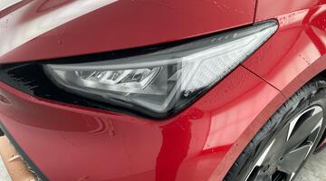 2022 CUPRA E-Boost 58kWh V2 Auto 5-door (Red) - Image: 41