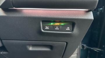 2025 Volkswagen ETSI MHEV R-Line DSG Euro 6 5-door (Blue) - Image: 35