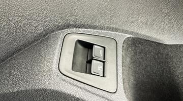 2023 Volkswagen TSI 13kWh Elegance DSG Euro 6 5-door (Blue) - Image: 24