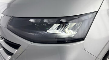 2025 Volkswagen 2.0 TDI T30 Commerce Plus FWD SWB Euro 6 5-door (Grey) - Image: 33