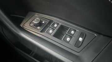 2024 Volkswagen TSI Style DSG Euro 6 5-door (Silver) - Image: 17