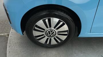 2022 Volkswagen 36.8kWh Auto 5-door (Blue) - Image: 27