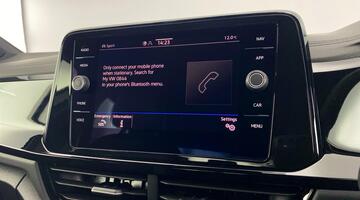 2025 Volkswagen TSI Black Edition Euro 6 5-door (White) - Image: 15