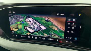 2025 Audi 100kWh Edition 1 Auto quattro 5-door (Black) - Image: 22