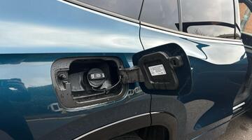 2025 Volkswagen TSI eHybrid 19.7kWh R-Line Edition DSG Euro 6 5-door (Blue) - Image: 27