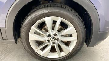 2023 Volkswagen 1.0 TSI SE Euro 6 5-door (Grey) - Image: 5