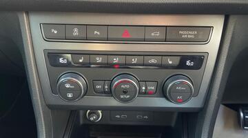 2024 CUPRA EcoTSI V2 DSG Euro 6 5-door (Black) - Image: 26