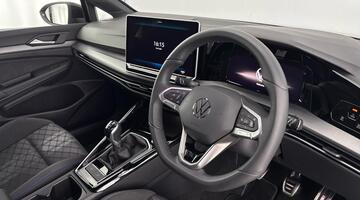 2025 Volkswagen TSI R-Line Euro 6 5-door (Black) - Image: 6