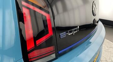 2022 Volkswagen 36.8kWh Auto 5-door (Blue) - Image: 28