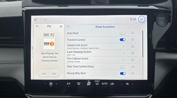 2025 Ford Standard Range 43kWh Premium Auto 5-door (Blue) - Image: 10
