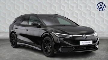 2025 Volkswagen Pro S 86kWh Match Plus Tourer Auto 5-door (Black) - Image: 1