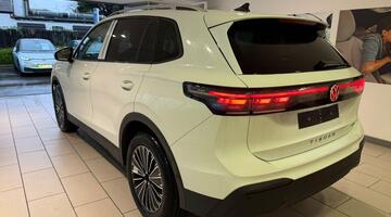 2026 Volkswagen Match 1.5 eTSI 150 PS 7-Speed DSG 5-door (White) - Image: 4