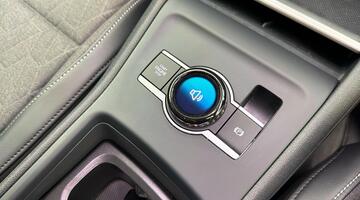 2025 Volkswagen TSI eHybrid 19.7kWh Match DSG Euro 6 5-door (Blue) - Image: 25