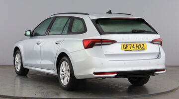 2024 Škoda TSI ACT SE Technology Euro 6 5-door (Silver) - Image: 3