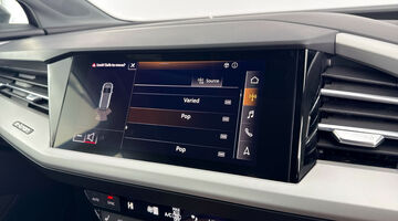 2021 Audi 35 Sport Auto 5-door 55kWh (Grey) - Image: 16