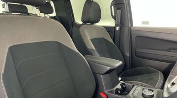 2024 Volkswagen 2.0 TDI Style Auto 4Motion Euro 6 4-door (Grey) - Image: 15