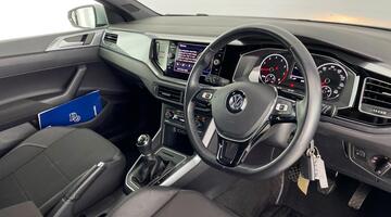2019 Volkswagen 1.0 TSI SEL Euro 6 5-door (Silver) - Image: 6