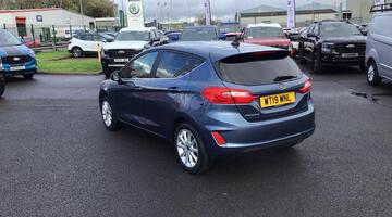 2019 Ford 1.0T EcoBoost Titanium Euro 6 5-door (Blue) - Image: 20