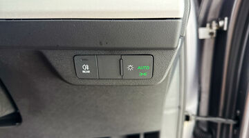 2021 Audi 35 Sport Auto 5-door 55kWh (Grey) - Image: 20