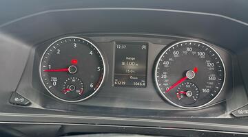 2016 Volkswagen 2.0 BiTDI BlueMotion Tech Executive 4Motion Euro 6 5-door (Silver) - Image: 29