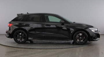 2024 Audi TFSI Carbon Black Sportback S Tronic quattro Euro 6 5-door (Black) - Image: 4