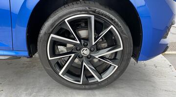 2022 Škoda TSI ACT Monte Carlo DSG Euro 6 5-door (Blue) - Image: 5