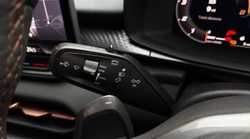 2025 CUPRA EHybrid 25.8kWh V1 DSG Euro 6 5-door (Blue) - Image: 29