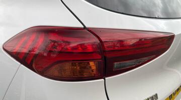 2020 Hyundai CRDi MHEV N Line Euro 6 5-door (White) - Image: 22